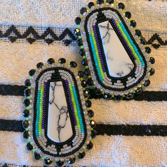 Native Jewelry - Fancy Neons Native beaded earrings